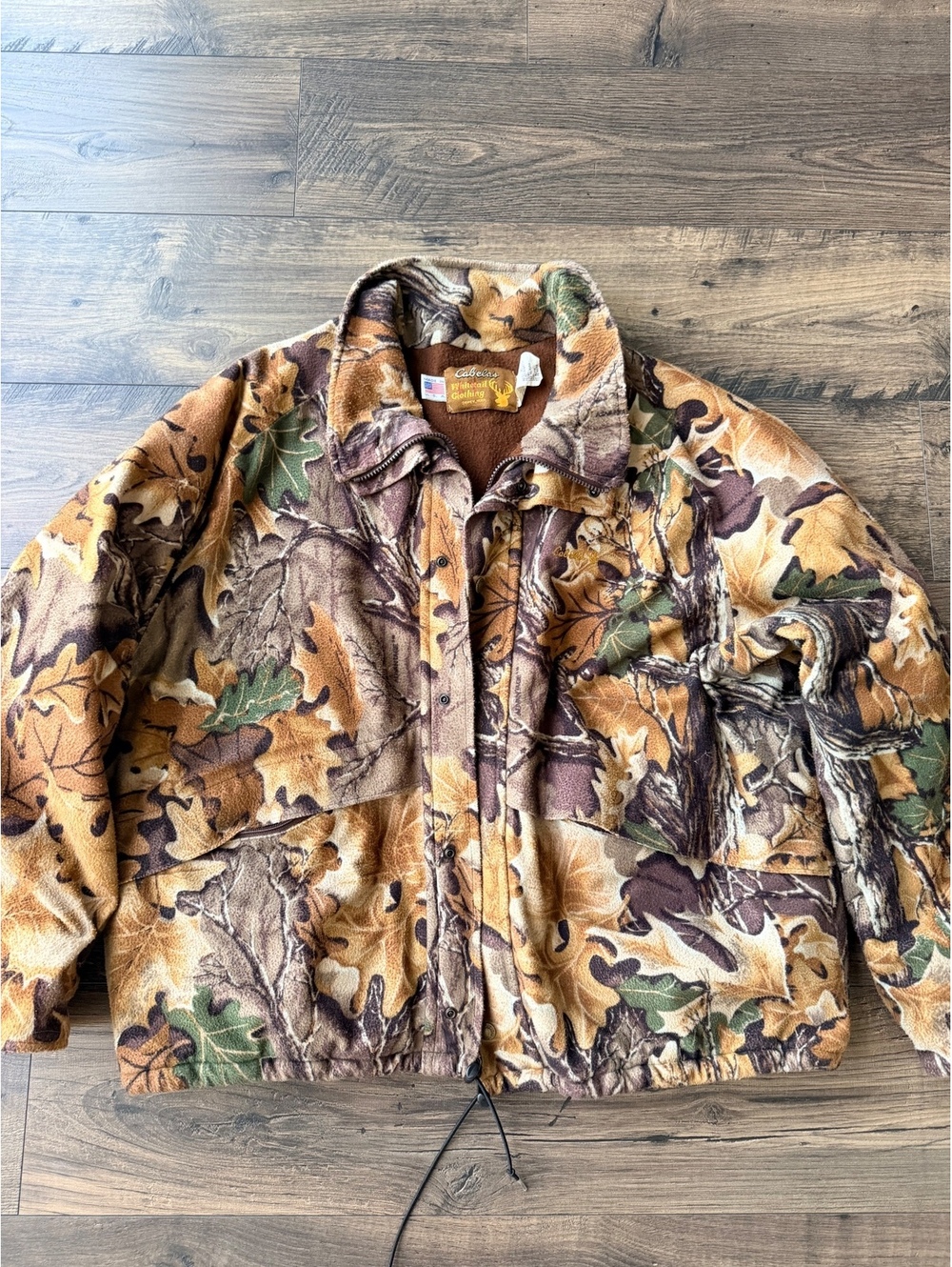Vintage Cabelas Whitetail Gore-Tex Camo Hunting Jacket Men’s XL USA Made